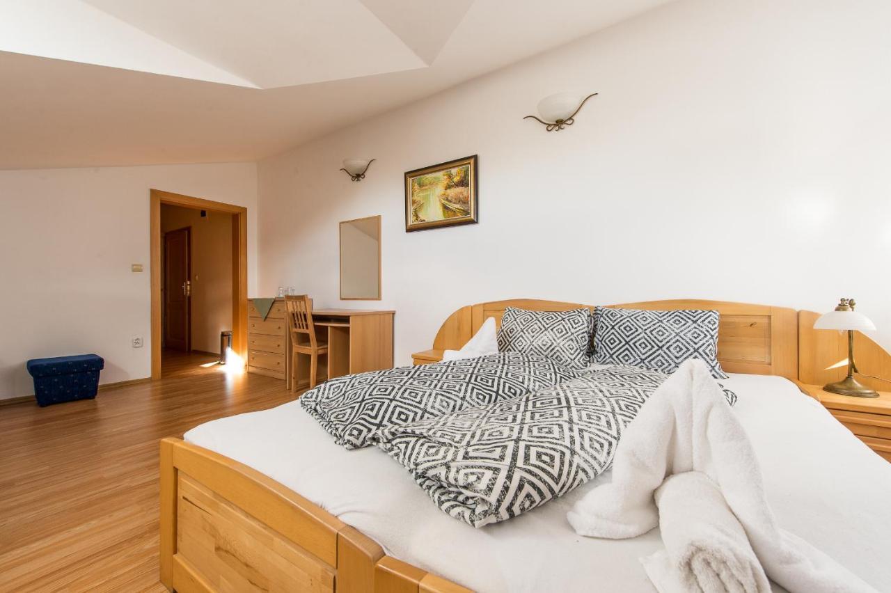 Hotel Euforia Nová Lesná Eksteriør bilde